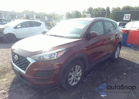 2020 Hyundai Tucson Value z USA, uszkodzony, nr VIN KM8J3CA45LU177179